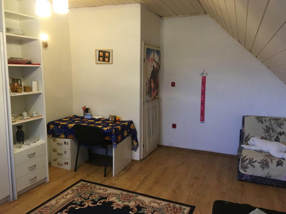 Lady Margit'S Room Szombathely Buitenkant foto